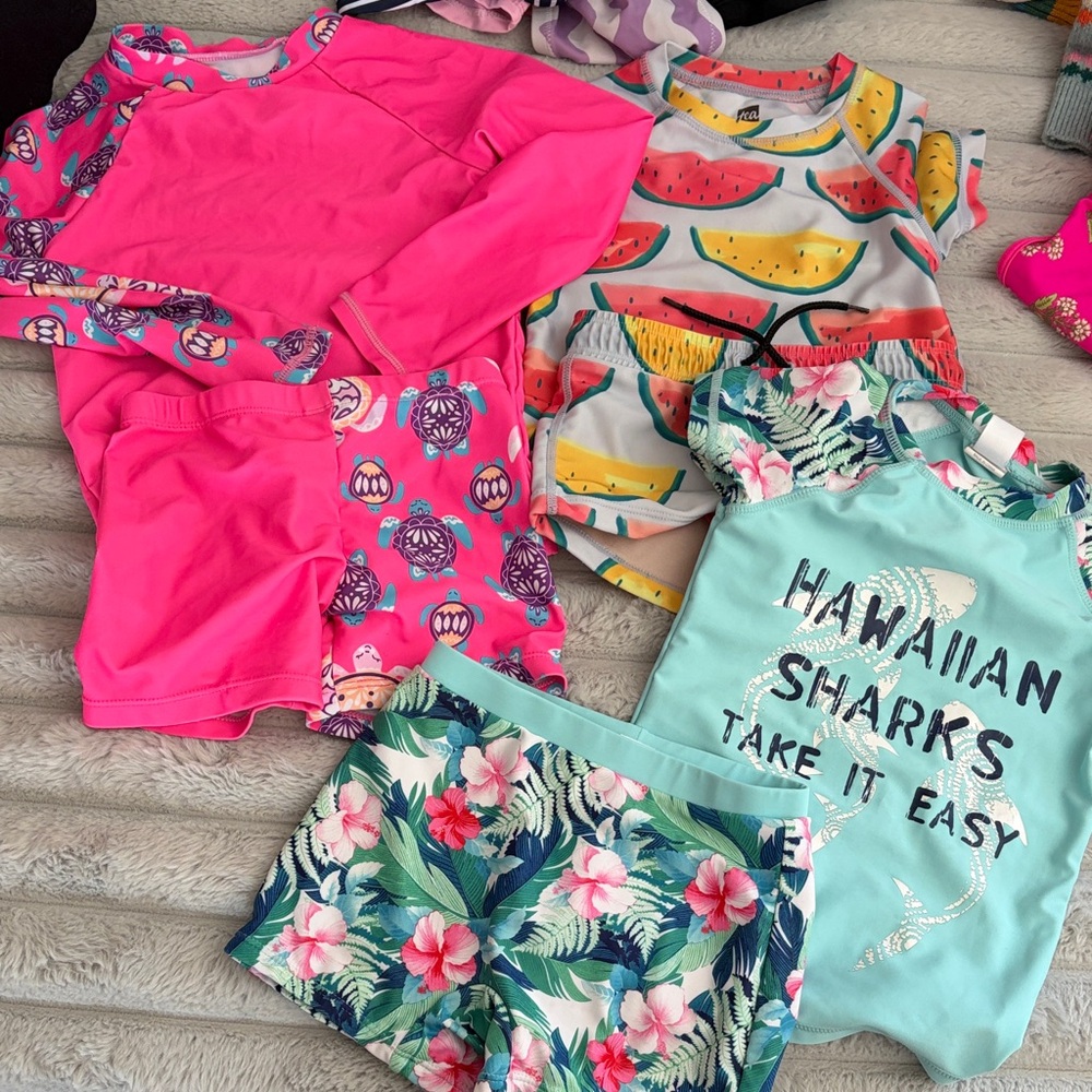 Colorful Kids' Swimwear Set - 3 Tea Ovovod Phibee